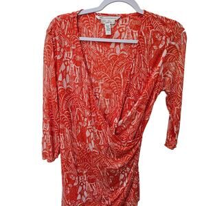 Women's Diane vonFurstenberg 100% Silk "Pea in the Pod" Faux Wrap Top Size Small